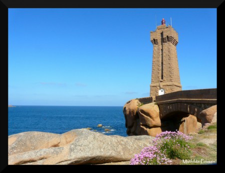 Phare de granit